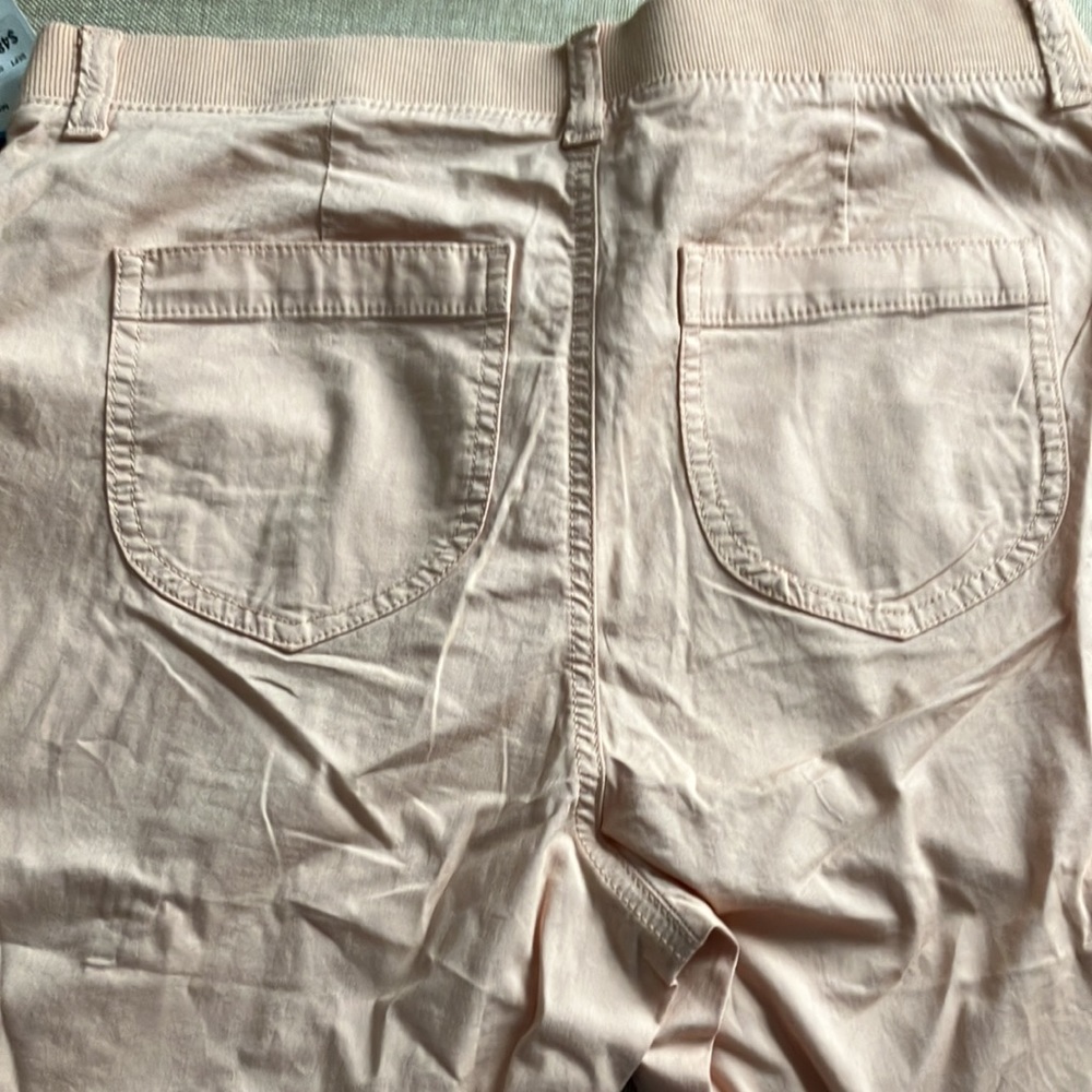 Lee Flex-to-Go Women's Cargo Pants in Light Pink - Picture 4 of 4